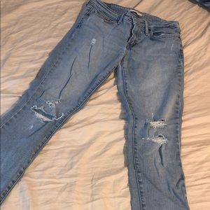 Levi’s 711 skinny jeans